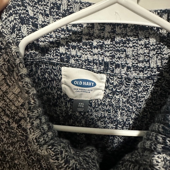 Men’s Old Navy Shall Cardigan - Picture 3 of 3